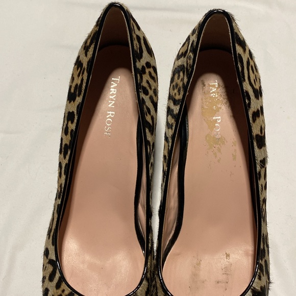 Taryn Rose Kimberly Sz 9 M peep toe wedge heel cheetah print calf hair pumps - Picture 5 of 7